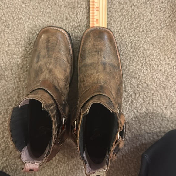 Women’s size 6 Freebird Whisky boot - Picture 6 of 7